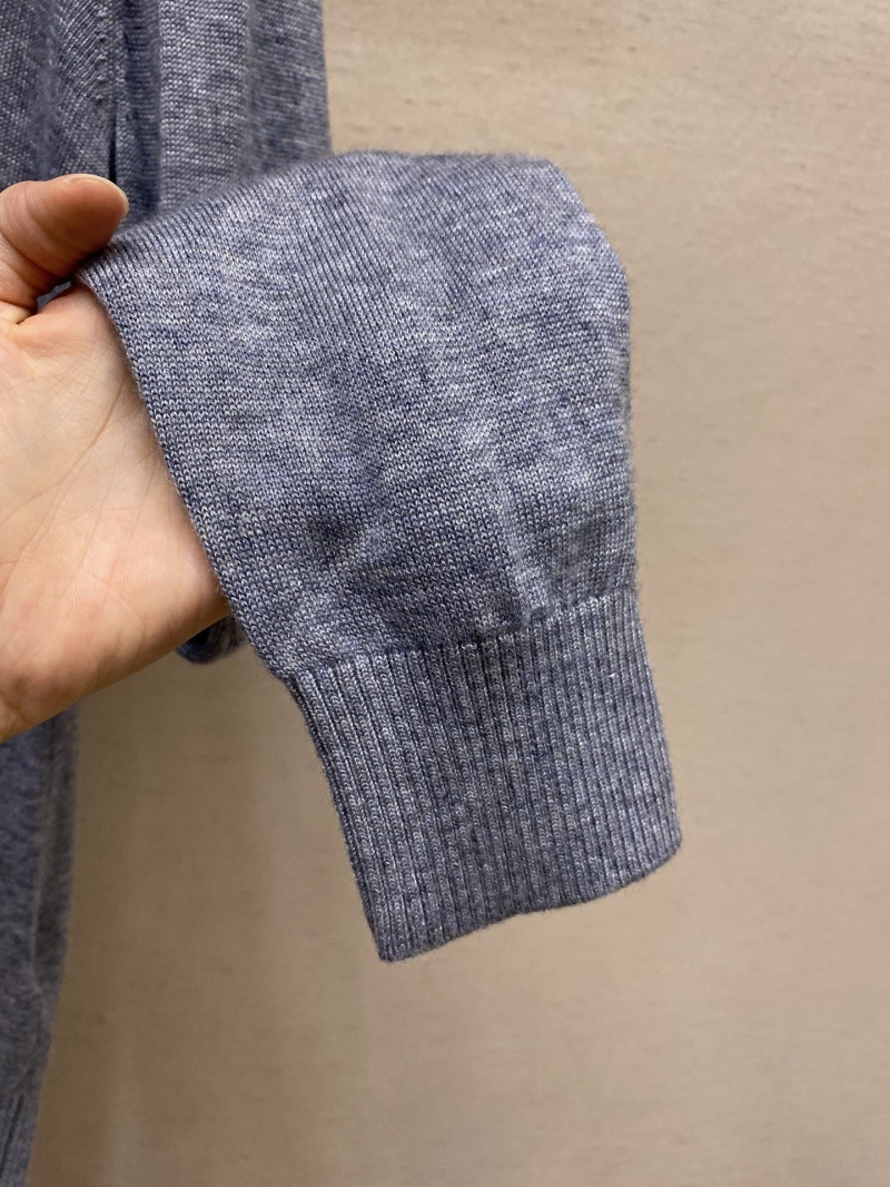 Bv*b*rry sweaters